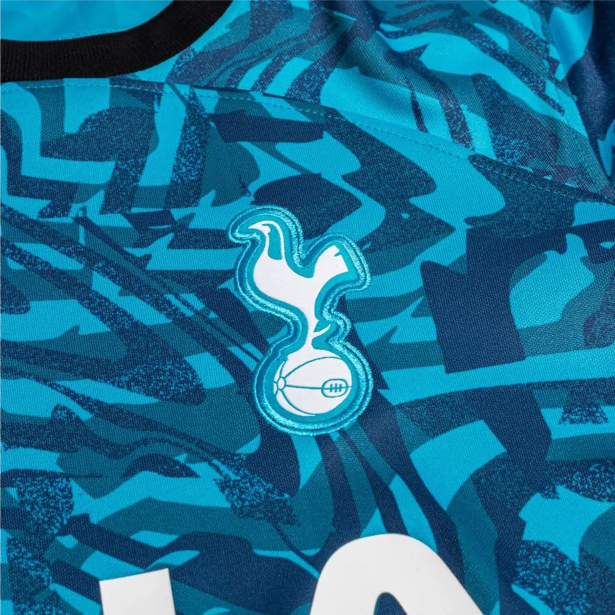 2022-23 Tottenham Hotspur FC 3a Equipación - Image 3