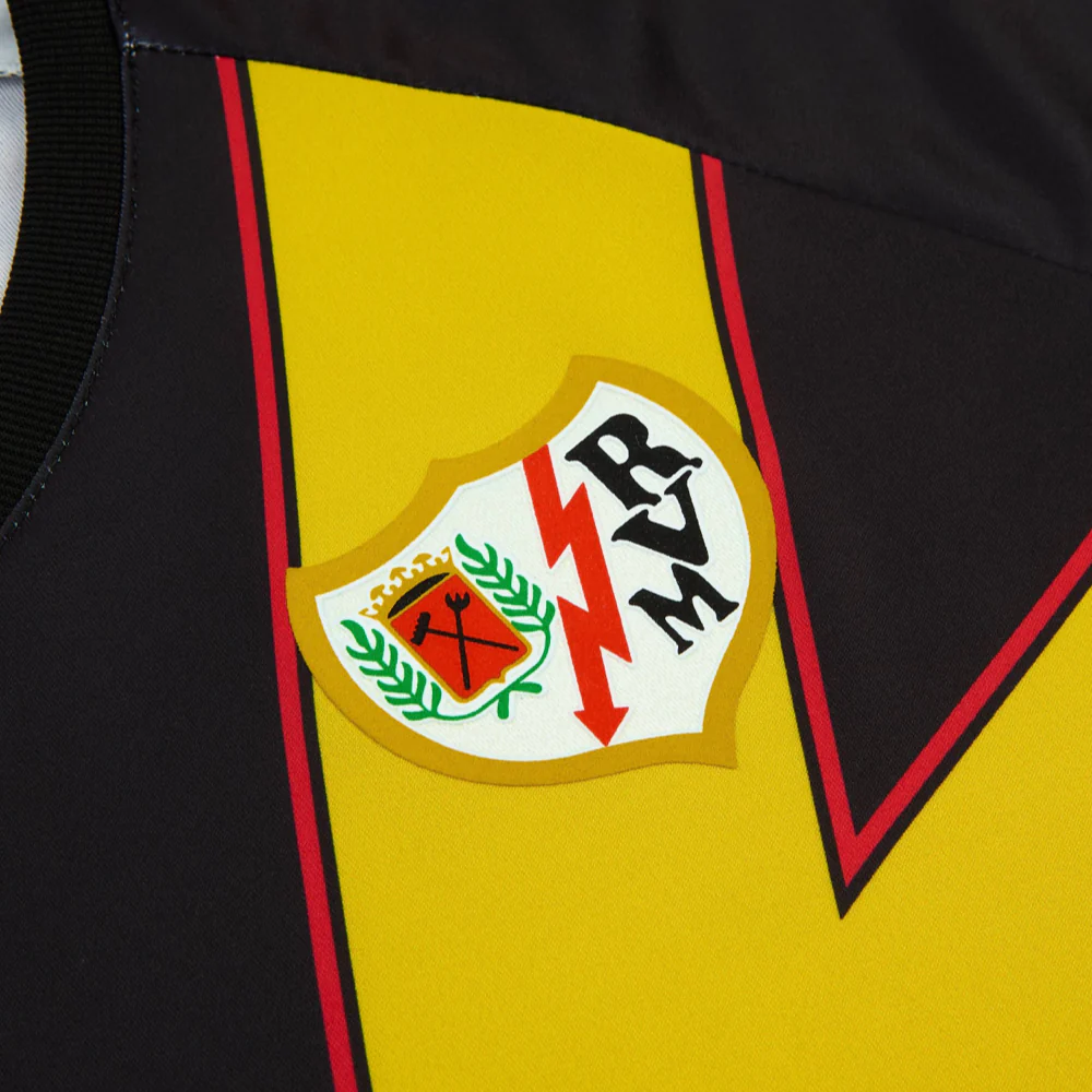 2025-26 Rayo Vallecano 3a Equipación - Image 3